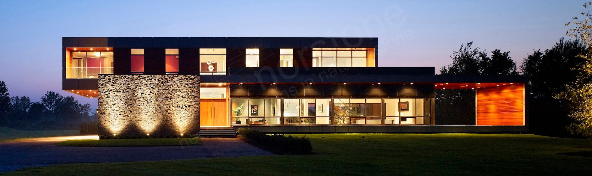 Exteriors Image -5c8266e1c94f2